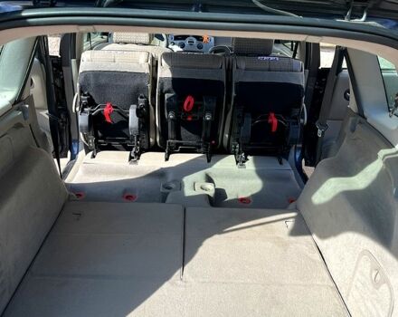 Серый Рено Гранд Сценик, объемом двигателя 2 л и пробегом 207 тыс. км за 5000 $, фото 12 на Automoto.ua