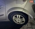 Серый Рено Гранд Сценик, объемом двигателя 1.9 л и пробегом 183 тыс. км за 3800 $, фото 7 на Automoto.ua
