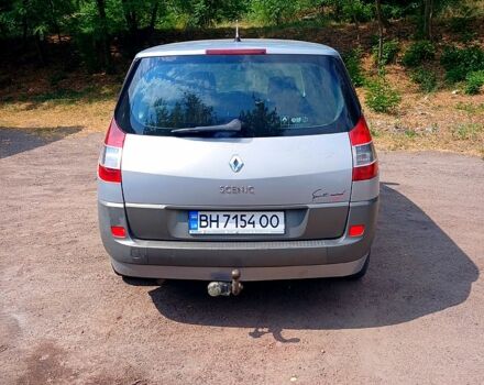 Серый Рено Гранд Сценик, объемом двигателя 1.9 л и пробегом 230 тыс. км за 3650 $, фото 2 на Automoto.ua