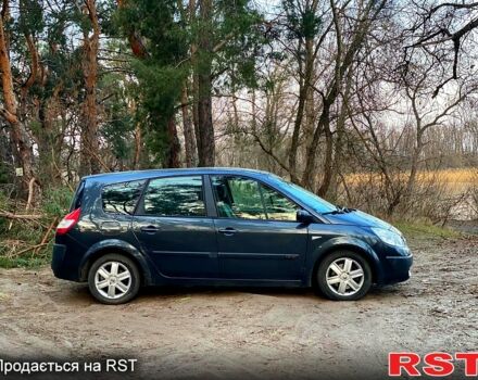 Серый Рено Гранд Сценик, объемом двигателя 1.6 л и пробегом 270 тыс. км за 4900 $, фото 3 на Automoto.ua