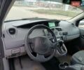Серый Рено Гранд Сценик, объемом двигателя 2 л и пробегом 235 тыс. км за 5800 $, фото 5 на Automoto.ua