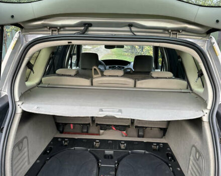 Сірий Рено Гранд Сценік, об'ємом двигуна 1.6 л та пробігом 181 тис. км за 4900 $, фото 14 на Automoto.ua