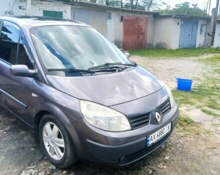 Серый Рено Гранд Сценик, объемом двигателя 2 л и пробегом 237 тыс. км за 5500 $, фото 8 на Automoto.ua