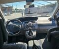 Серый Рено Гранд Сценик, объемом двигателя 2 л и пробегом 295 тыс. км за 5100 $, фото 7 на Automoto.ua