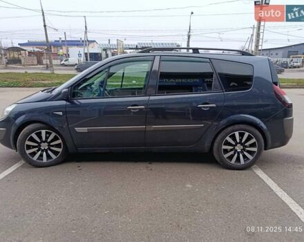 Серый Рено Гранд Сценик, объемом двигателя 2 л и пробегом 235 тыс. км за 5800 $, фото 2 на Automoto.ua