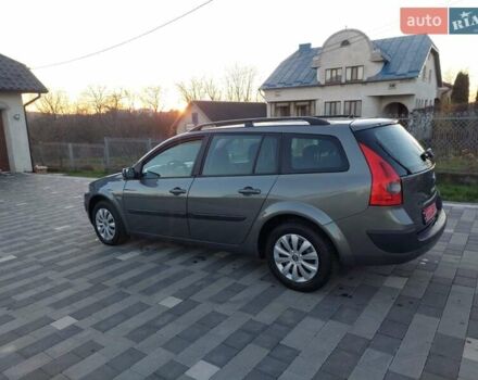 Серый Рено Гранд Сценик, объемом двигателя 1.6 л и пробегом 201 тыс. км за 4400 $, фото 30 на Automoto.ua