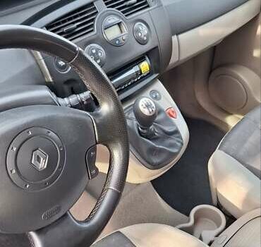 Серый Рено Гранд Сценик, объемом двигателя 1.46 л и пробегом 238 тыс. км за 5300 $, фото 5 на Automoto.ua