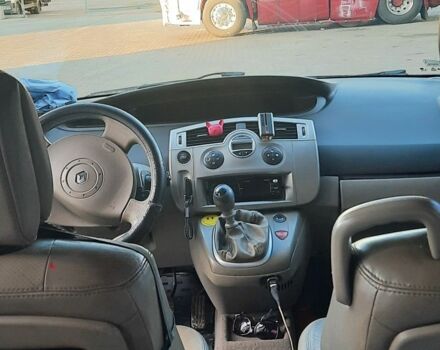 Серый Рено Гранд Сценик, объемом двигателя 1.9 л и пробегом 265 тыс. км за 4500 $, фото 5 на Automoto.ua