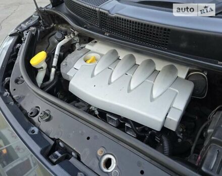 Серый Рено Гранд Сценик, объемом двигателя 1.6 л и пробегом 225 тыс. км за 4990 $, фото 94 на Automoto.ua
