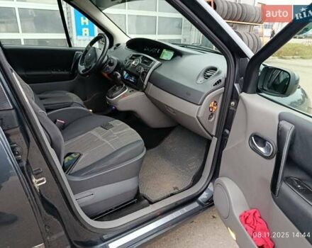 Серый Рено Гранд Сценик, объемом двигателя 2 л и пробегом 235 тыс. км за 5800 $, фото 13 на Automoto.ua