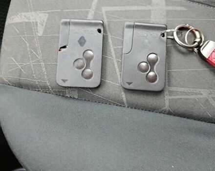 Серый Рено Гранд Сценик, объемом двигателя 2 л и пробегом 235 тыс. км за 5800 $, фото 9 на Automoto.ua