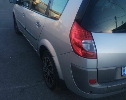 Сірий Рено Гранд Сценік, об'ємом двигуна 0 л та пробігом 245 тис. км за 4200 $, фото 5 на Automoto.ua