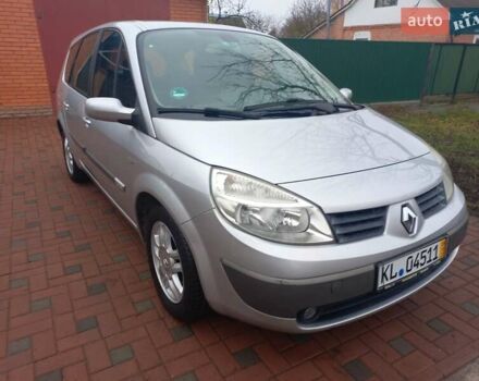 Серый Рено Гранд Сценик, объемом двигателя 1.6 л и пробегом 160 тыс. км за 4950 $, фото 13 на Automoto.ua