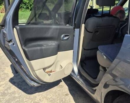 Сірий Рено Гранд Сценік, об'ємом двигуна 1.5 л та пробігом 180 тис. км за 5500 $, фото 6 на Automoto.ua