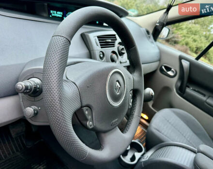Серый Рено Гранд Сценик, объемом двигателя 1.6 л и пробегом 188 тыс. км за 6200 $, фото 25 на Automoto.ua
