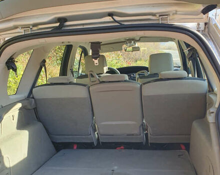 Серый Рено Гранд Сценик, объемом двигателя 2 л и пробегом 250 тыс. км за 5400 $, фото 3 на Automoto.ua