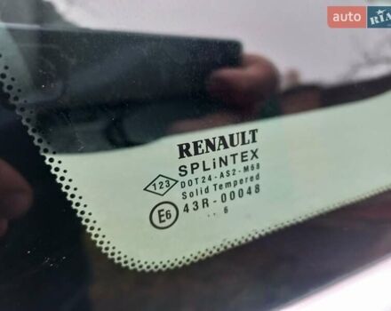 Серый Рено Гранд Сценик, объемом двигателя 1.6 л и пробегом 160 тыс. км за 4950 $, фото 48 на Automoto.ua