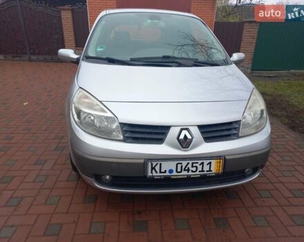 Серый Рено Гранд Сценик, объемом двигателя 1.6 л и пробегом 160 тыс. км за 4950 $, фото 9 на Automoto.ua