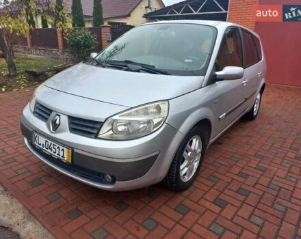 Серый Рено Гранд Сценик, объемом двигателя 1.6 л и пробегом 160 тыс. км за 4950 $, фото 2 на Automoto.ua