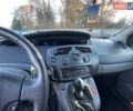 Серый Рено Гранд Сценик, объемом двигателя 1.6 л и пробегом 348 тыс. км за 4400 $, фото 13 на Automoto.ua