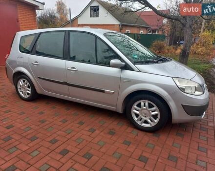 Серый Рено Гранд Сценик, объемом двигателя 1.6 л и пробегом 160 тыс. км за 4950 $, фото 17 на Automoto.ua