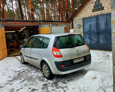 Серый Рено Гранд Сценик, объемом двигателя 1.6 л и пробегом 226 тыс. км за 5600 $, фото 1 на Automoto.ua