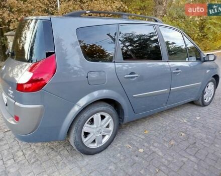 Рено Гранд Сценик 2006 в Черновцах на Automoto.ua Серый Рено Гранд Сценик, объемом двигателя 0 л и пробегом 240 тыс. км за 6300 $, фото 1 на Automoto.ua