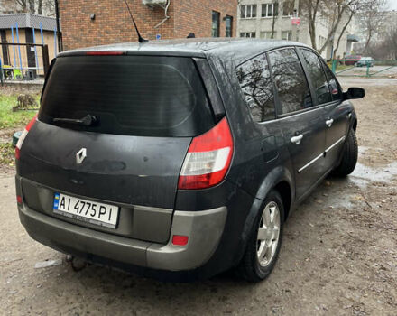 Серый Рено Гранд Сценик, объемом двигателя 2 л и пробегом 328 тыс. км за 4000 $, фото 1 на Automoto.ua