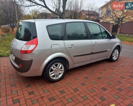 Серый Рено Гранд Сценик, объемом двигателя 1.6 л и пробегом 160 тыс. км за 4950 $, фото 25 на Automoto.ua