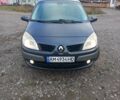 Серый Рено Гранд Сценик, объемом двигателя 2 л и пробегом 215 тыс. км за 4900 $, фото 2 на Automoto.ua