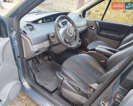 Рено Гранд Сценик 2006 в Черновцах на Automoto.ua Серый Рено Гранд Сценик, объемом двигателя 0 л и пробегом 240 тыс. км за 6300 $, фото 11 на Automoto.ua