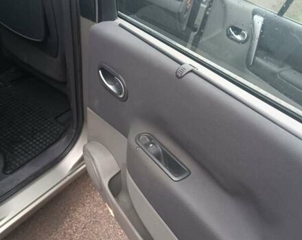 Серый Рено Гранд Сценик, объемом двигателя 1.6 л и пробегом 237 тыс. км за 4800 $, фото 13 на Automoto.ua