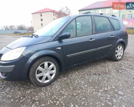 Серый Рено Гранд Сценик, объемом двигателя 2 л и пробегом 215 тыс. км за 4900 $, фото 6 на Automoto.ua