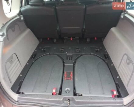 Серый Рено Гранд Сценик, объемом двигателя 1.6 л и пробегом 160 тыс. км за 4950 $, фото 84 на Automoto.ua