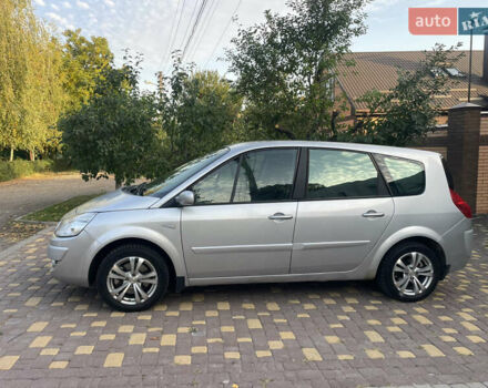 Рено Гранд Сценик 2006 в Харькове на Automoto.ua Серый Рено Гранд Сценик, объемом двигателя 2 л и пробегом 76 тыс. км за 7999 $, фото 1 на Automoto.ua