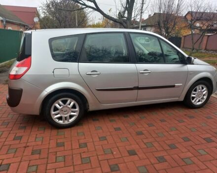 Серый Рено Гранд Сценик, объемом двигателя 1 л и пробегом 160 тыс. км за 4950 $, фото 3 на Automoto.ua