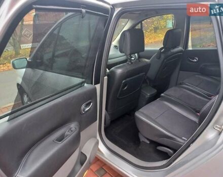 Серый Рено Гранд Сценик, объемом двигателя 1.6 л и пробегом 160 тыс. км за 4950 $, фото 77 на Automoto.ua