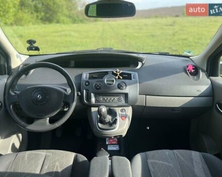 Рено Гранд Сценик 2006 в Старой Синяве на Automoto.ua Серый Рено Гранд Сценик, объемом двигателя 1.6 л и пробегом 183 тыс. км за 4900 $, фото 7 на Automoto.ua