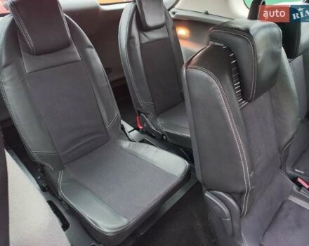 Серый Рено Гранд Сценик, объемом двигателя 1.6 л и пробегом 160 тыс. км за 4950 $, фото 76 на Automoto.ua