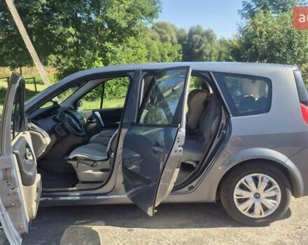 Сірий Рено Гранд Сценік, об'ємом двигуна 1.5 л та пробігом 180 тис. км за 5500 $, фото 11 на Automoto.ua