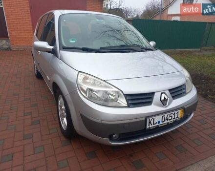 Серый Рено Гранд Сценик, объемом двигателя 1.6 л и пробегом 160 тыс. км за 4950 $, фото 12 на Automoto.ua