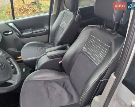 Серый Рено Гранд Сценик, объемом двигателя 1.6 л и пробегом 160 тыс. км за 4950 $, фото 55 на Automoto.ua