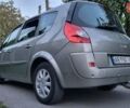 Сірий Рено Гранд Сценік, об'ємом двигуна 2 л та пробігом 297 тис. км за 6200 $, фото 3 на Automoto.ua