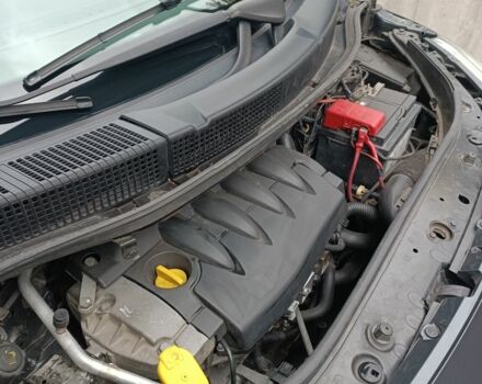 Серый Рено Гранд Сценик, объемом двигателя 1.6 л и пробегом 173 тыс. км за 5800 $, фото 7 на Automoto.ua