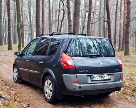 Серый Рено Гранд Сценик, объемом двигателя 1.9 л и пробегом 300 тыс. км за 4800 $, фото 2 на Automoto.ua