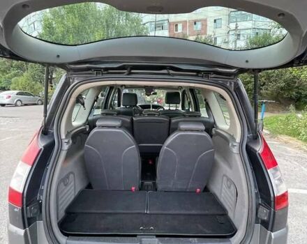 Сірий Рено Гранд Сценік, об'ємом двигуна 2 л та пробігом 310 тис. км за 6000 $, фото 21 на Automoto.ua