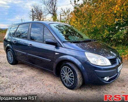 Серый Рено Гранд Сценик, объемом двигателя 1.6 л и пробегом 182 тыс. км за 4900 $, фото 3 на Automoto.ua