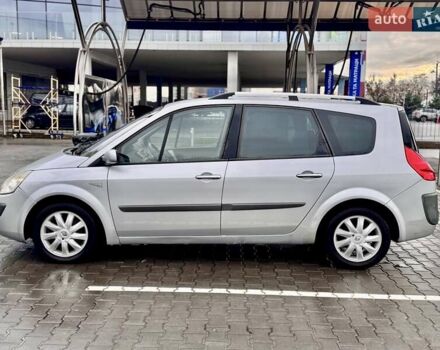 Серый Рено Гранд Сценик, объемом двигателя 1.9 л и пробегом 247 тыс. км за 6400 $, фото 15 на Automoto.ua