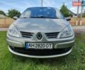 Серый Рено Гранд Сценик, объемом двигателя 2 л и пробегом 275 тыс. км за 5900 $, фото 2 на Automoto.ua