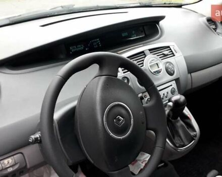 Сірий Рено Гранд Сценік, об'ємом двигуна 2 л та пробігом 240 тис. км за 6800 $, фото 10 на Automoto.ua